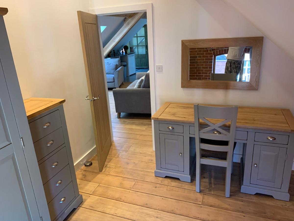 Beautiful Rural Apt, Walking Distance To Three Choirs Vineyard/Brassiere Gloucestershire Appartement Newent Buitenkant foto